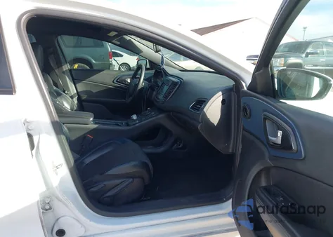 2015 Chrysler 200 S from USA, damaged, VIN 1C3CCCBB8FN669945